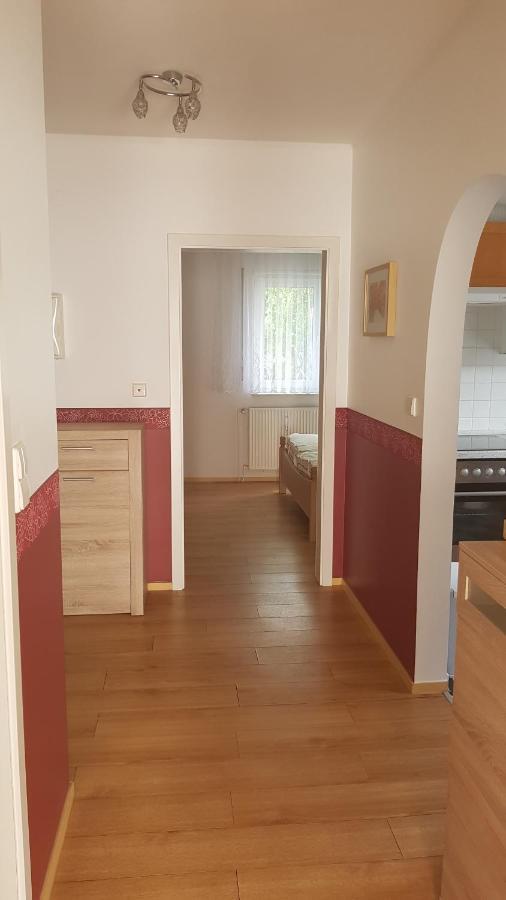 Apartment 2 Zimmerwohnung Am Flughafen Schoenefeld Berlin